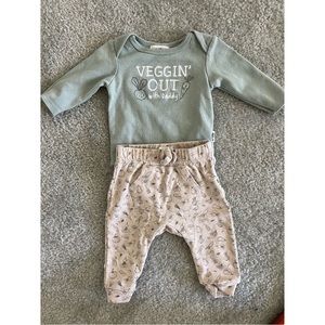 3-6m Veggin’ Out with Daddy Two Piece